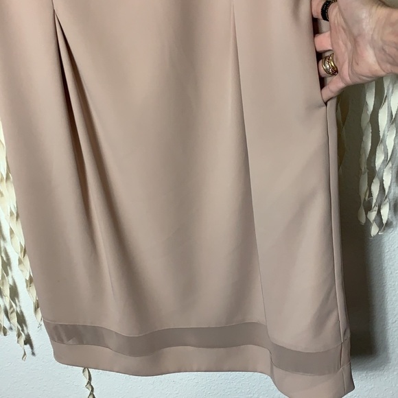Philosophy de Alberta Ferretti Blush Short Sleeve Sheer Neckline Dress… - Picture 7 of 16